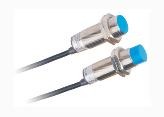 XM12 Metal Distance Inductive Proximity Switch Dust Proof 0.5 Repeated Precision